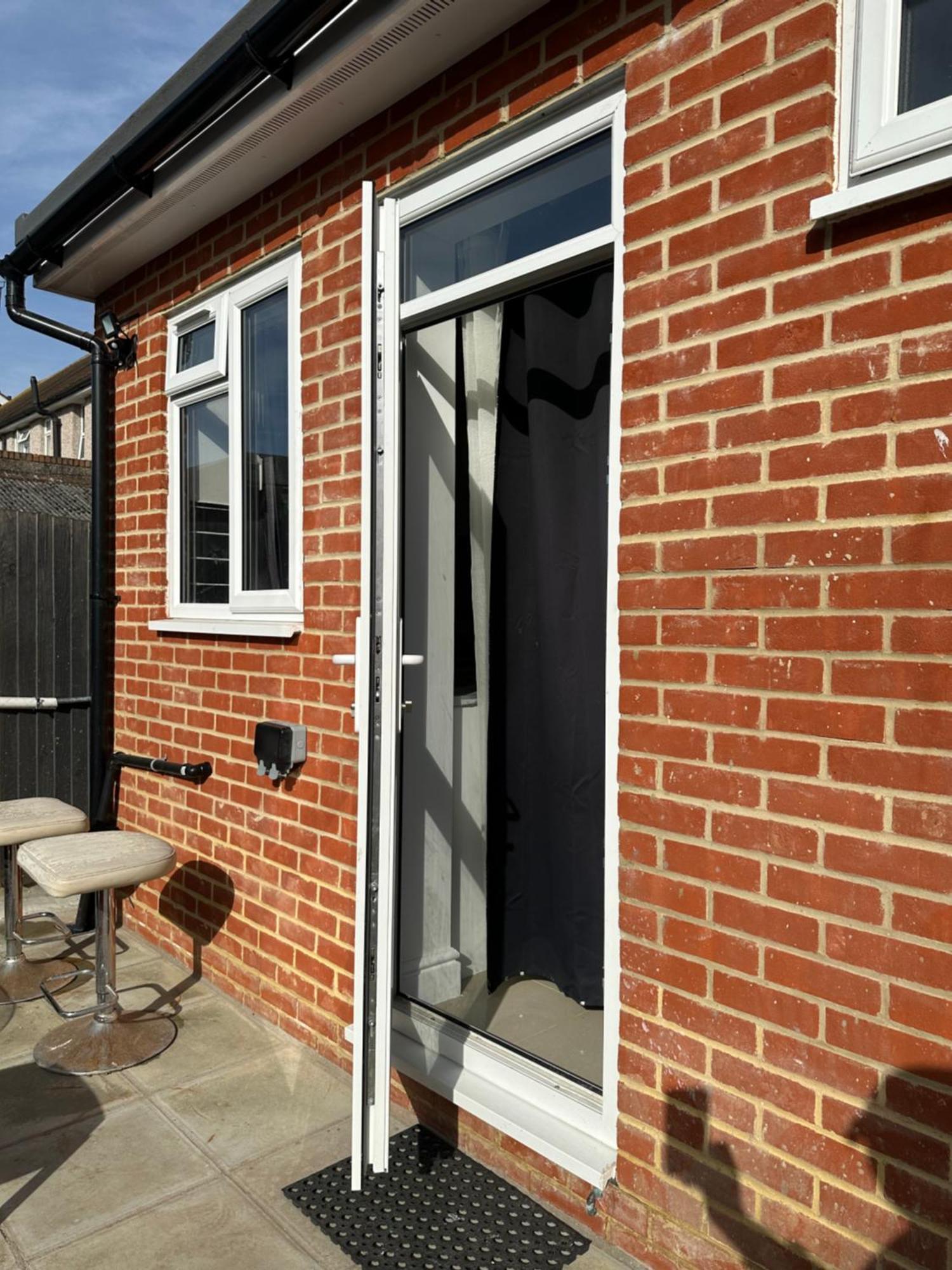 Luxury Ensuite Studio In Crayford Dartford Bexley London With Full Kitchen And Side Garden Alleyway Entrance Erith Ngoại thất bức ảnh